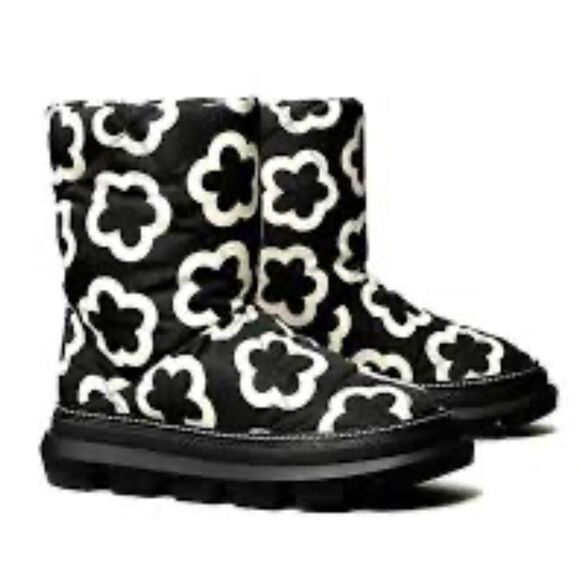 NWOB TORY BURCH Black White Floral‎ Sleeping Bag Pull On Boots Limited edition S - Picture 1 of 8